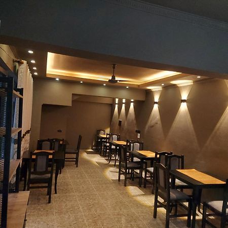 Hotel Fama Škalngur Exteriör bild