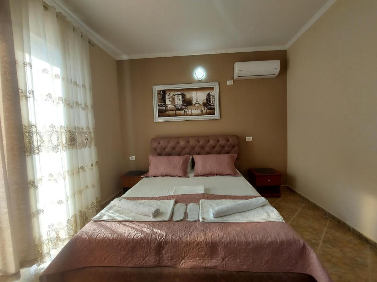 Hotel Fama Škalngur Exteriör bild